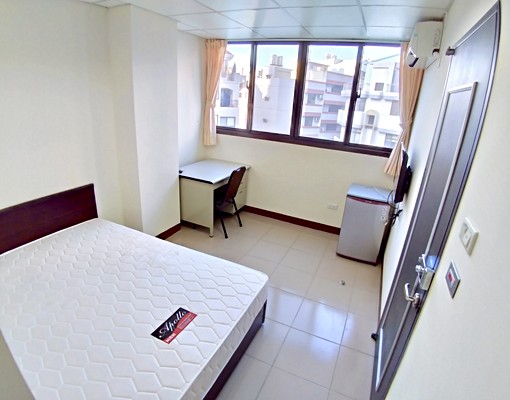 可租補/屋主自租/電梯/近中興/中山醫 - Image 2