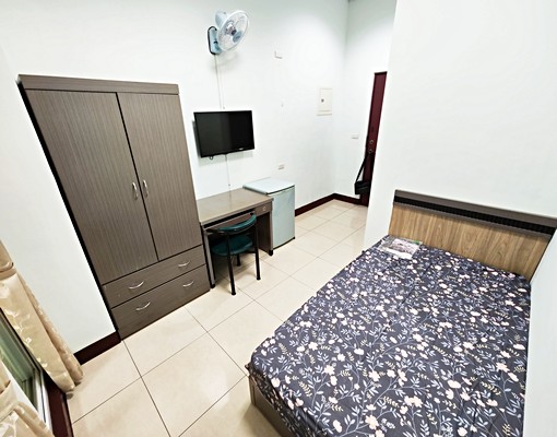 輕軌C26站民族路優質套房出租(民族路上大樂購物中心對面) - Image 1