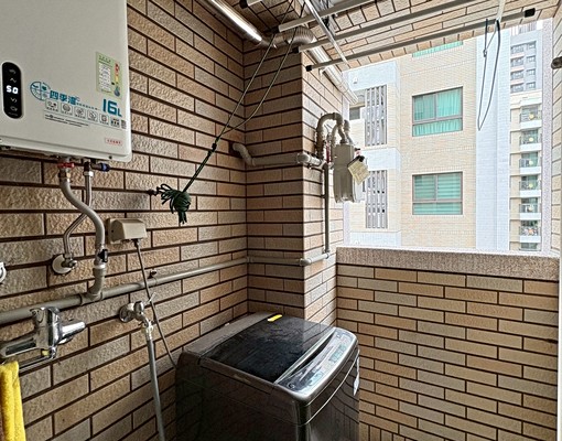 嶺東文山商圈精科💖超美系統裝潢三房💖質感社區 - Image 16