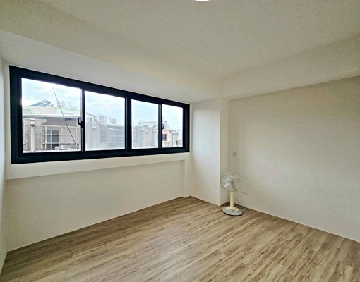 大里國小|明亮溫馨|電梯大兩房|無家俱 - Image 10