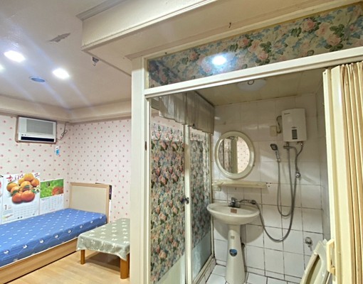 七張捷運站旁月租8500獨立套房電梯 - Image 3