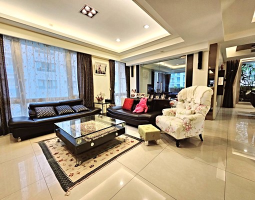 (吉屋出租)仁愛富軒樓中樓四房+雙機械車位 - Image 3