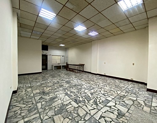 鄰三和國中捷運公園旁靜巷一樓 - Image 4