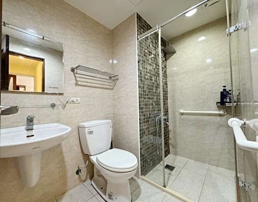 🏙️晚上可以在客廳看夜景的君悅三房車✨ - Image 12