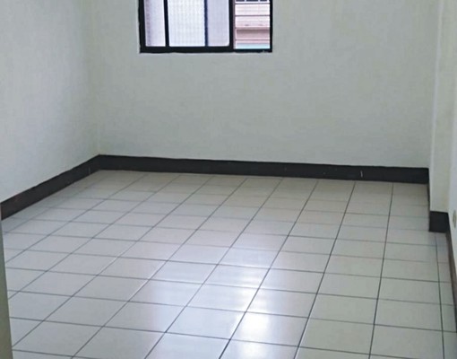 近長榮商圈.靜巷機能優,交通達.採光佳.可入籍.不養寵物 - Image 2