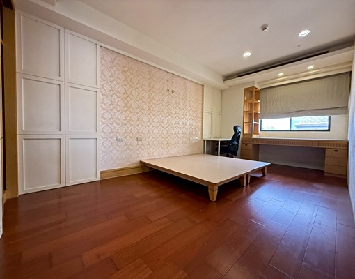 【中悦桂冠四房雙主臥有車位】稀有出租,盡情把握賞屋 - Image 10