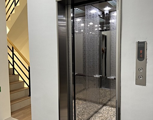 青埔A19文明街全新電梯套房 - Image 1