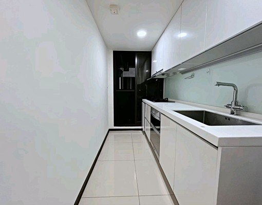 益翔有樂仕💖超秒殺附浴缸全新完工大坪數質感裝潢兩房車位 - Image 7