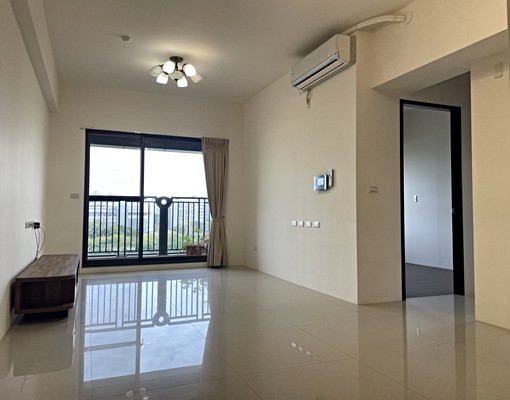 永隆爽文學區面康橋3房平面車位 - Image 1