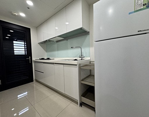 協勝詠心全新交屋全新裝潢未住兩房平車無限視野 - Image 1