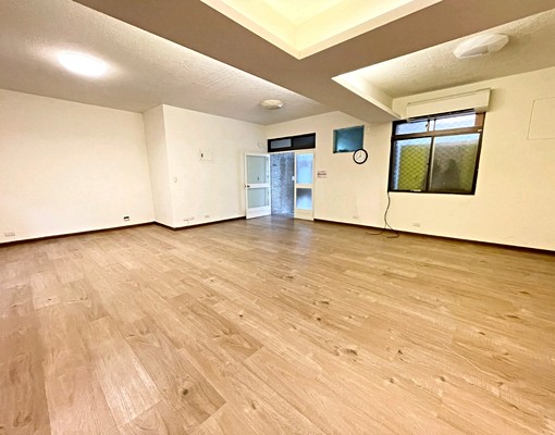 後山埤/玉成公園,雙衛浴,住辦公/店面/倉庫/工作室,誠可議 - Image 2