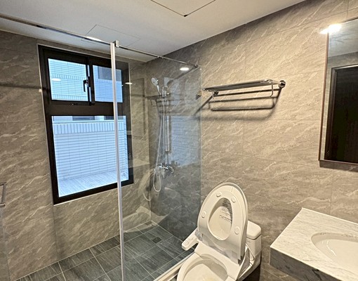 社宅🏠大學十九德民商圈新完工電梯採光3房車位近高大📞愛窩 - Image 7