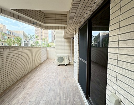 社宅🏠大學十九德民商圈新完工電梯採光3房車位近高大📞愛窩 - Image 2