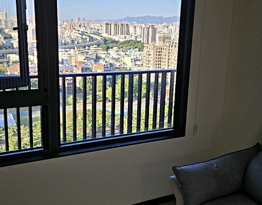 Lalaport浩瀚湖濱城,屋主自租全新兩房,可租補 - Image 1