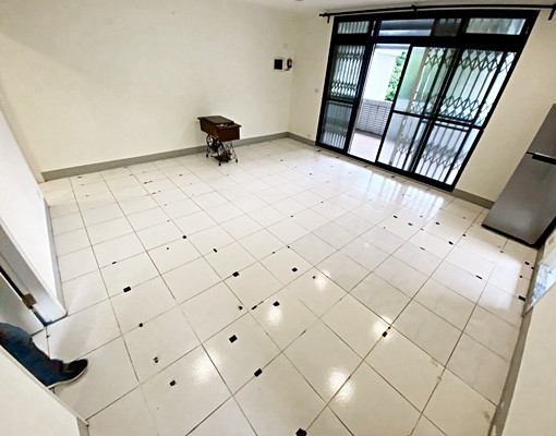 捷運區公所◆超值2房◆採光皆有窗★大空間 - Image 1