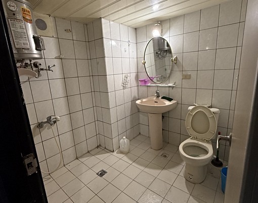 WL社宅免仲/桃園火車站旁/套房 - 591租屋網 - Image 2