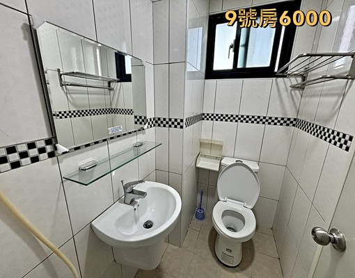 ✨全新✨可租補✨多間可選✨機車位✨子母車✨陽台獨洗✨飲水機✨ - Image 2