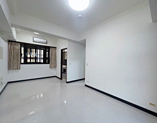 板橋車站,邊間大面採光正2房,可租車位可寵 - Image 5