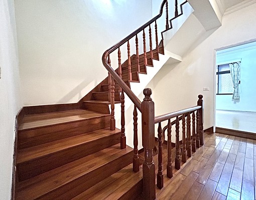 ⭐️南屯近美術館⭐️稀有大空間車庫透天⭐️可寵物⭐️ - Image 6