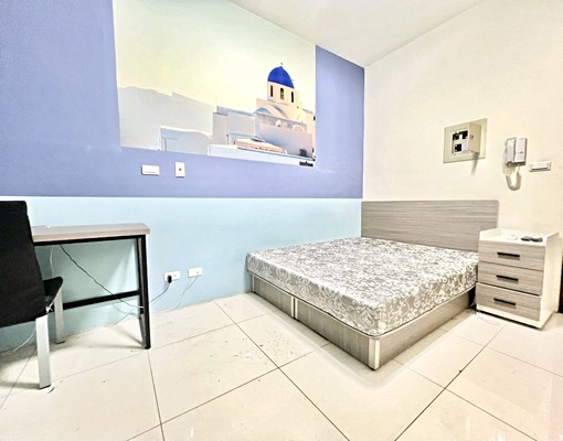 三年新屋✅近弘光✅台灣大道✅南陽路✅平車位✅電梯✅陽台獨洗曬 - Image 1