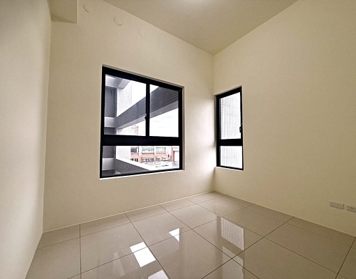 ⭐️中興匯⭐️全新3房❤️大休閒陽台(平面車位可另租) - Image 4