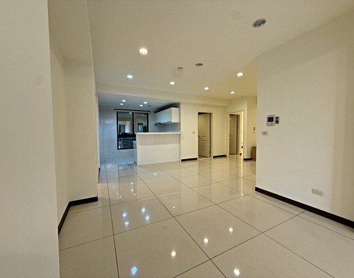 💓青埔辣台妹💓A17城市的遠見極致大三房車 - 591租屋網 - Image 2