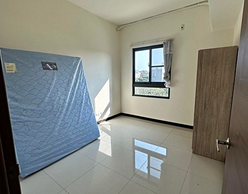 ［勿擾已出租］學區大三房平車近台積電交流道 - Image 11