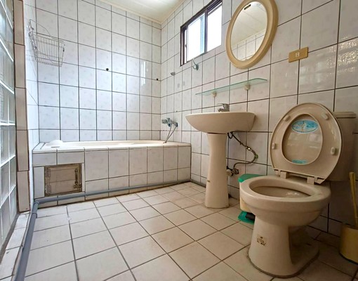 永慶羅美蓁~花蓮國富十街透天分租套房有三間 - Image 4