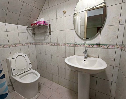 東區🔺電梯3房~實質樓中樓~附平車~家電俱全 - Image 9