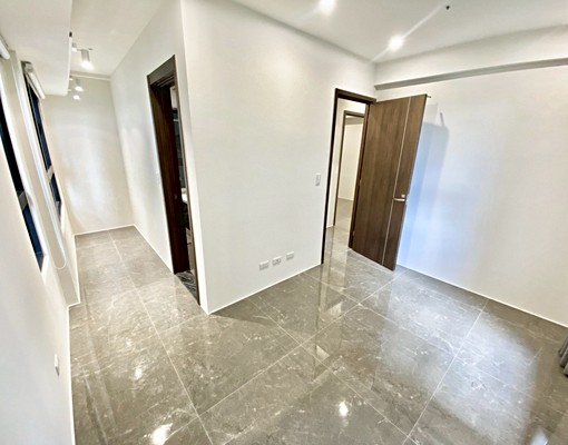 黎明公益大墩向上河南惠中💖可租補報税三房含雙平車💖浴缸 - Image 10