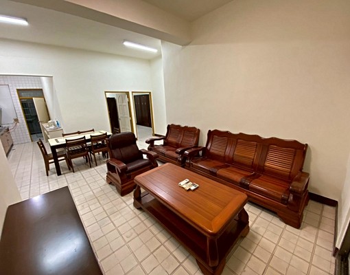 萬隆社宅龜山區自強南路3房 - Image 1