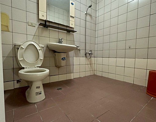 近74車庫美墅|四房好利用|社區環境好|雙出入口|中庭散步| - Image 9