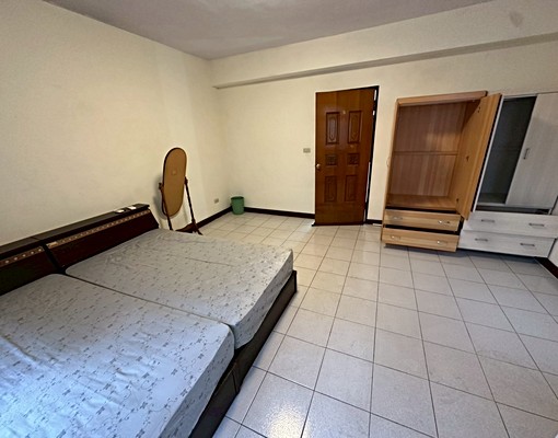 近74車庫美墅|四房好利用|社區環境好|雙出入口|中庭散步| - Image 8