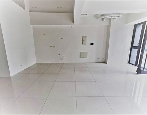 租華尚ART|挑高店面租金含管|適美容/教室/零售 - Image 5