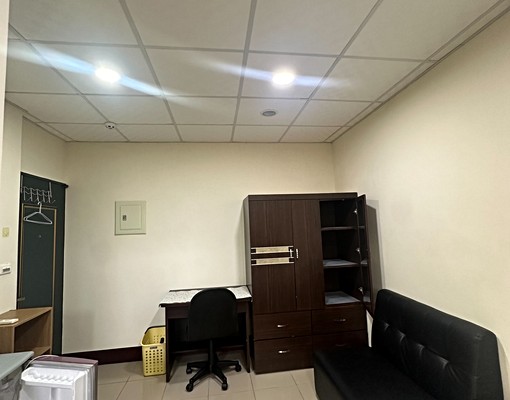 武陵湳雅商圈--大潤發及大魯閣旁優質套房(有獨洗) - Image 2