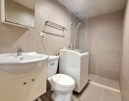 老實仲介/仁政街便宜獨立套房/可貓/三和國中站12分鐘 - Image 10