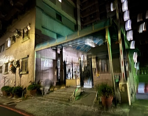 市區交通方便,靠近火車、公車站套房 - Image 6