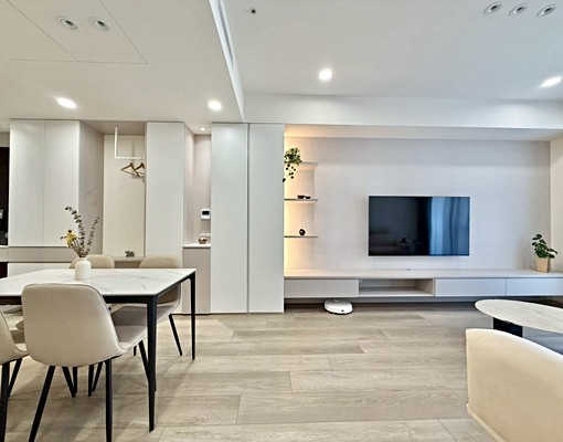 海線最美百萬裝潢戶🔥全新3房平車|高級床墊|可申請租補✨ - Image 1