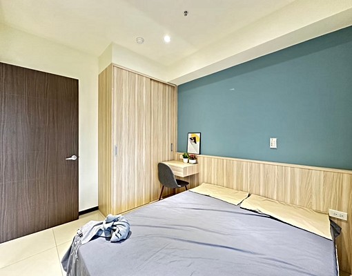 近高火中央公園大立精品新崛江商圈頂樓游泳池無敵景觀 - Image 3