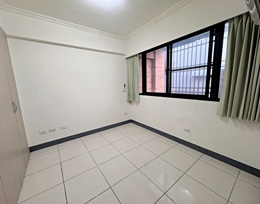 可寵|近交流道|社區型透天|門前雙車位 - Image 6