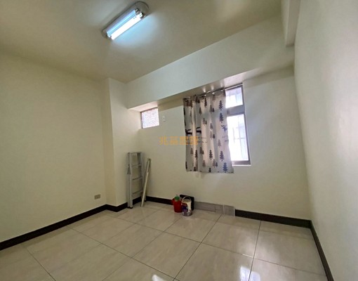 兆基🏡精忠新城4房+平面車位稀有釋出 - Image 7