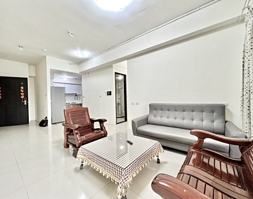 大三房屋內乾淨明亮💯可租補戶籍💯社區車位好租 - Image 9