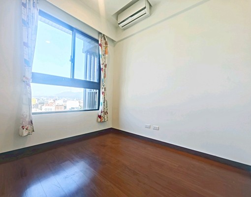 頂樓寧靜明亮🔥租金含車含管🔥🔥遠雄首品二房車 - Image 6