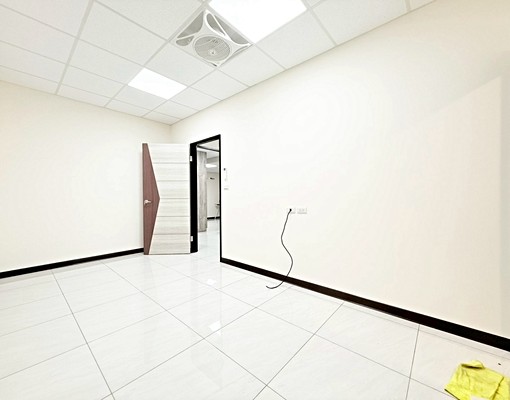 西盛夜市/精美2+1房/台電計價/天然瓦斯/前後陽台/雙衛浴 - Image 6