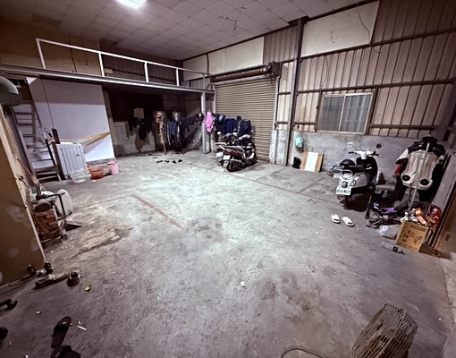 仁武超大露臺透天78坪整棟+廠房打包出租 - Image 4