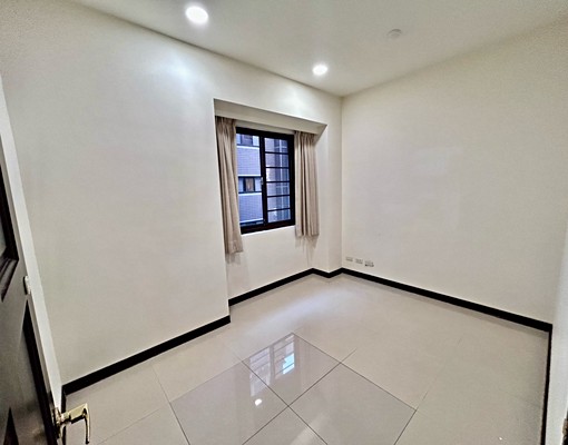 🏡【蘆洲長榮路|大坪數三房兩廳|可租補|代收垃圾包裹】 - Image 5