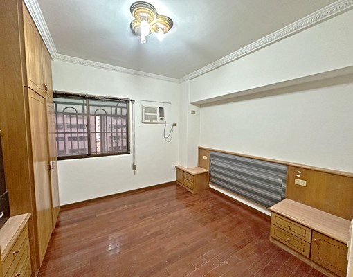 七七嚴選🐰寶慶路/可租補✅全空屋✅偽垃圾集中 - Image 2