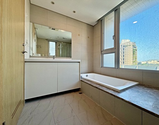 三面採光正三房|系統收納|獨立更衣室|浴缸| - Image 10