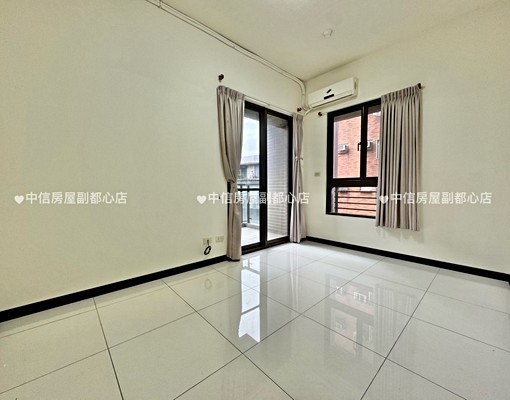 捷運幸福站~大空間三房平面車~可補助可入籍可寵~ - Image 11