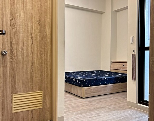 全新電梯別墅套房近楊寶寶蒸餃總店可租補 - Image 6